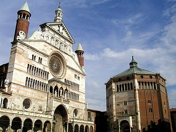350px-Cremona_Duomo